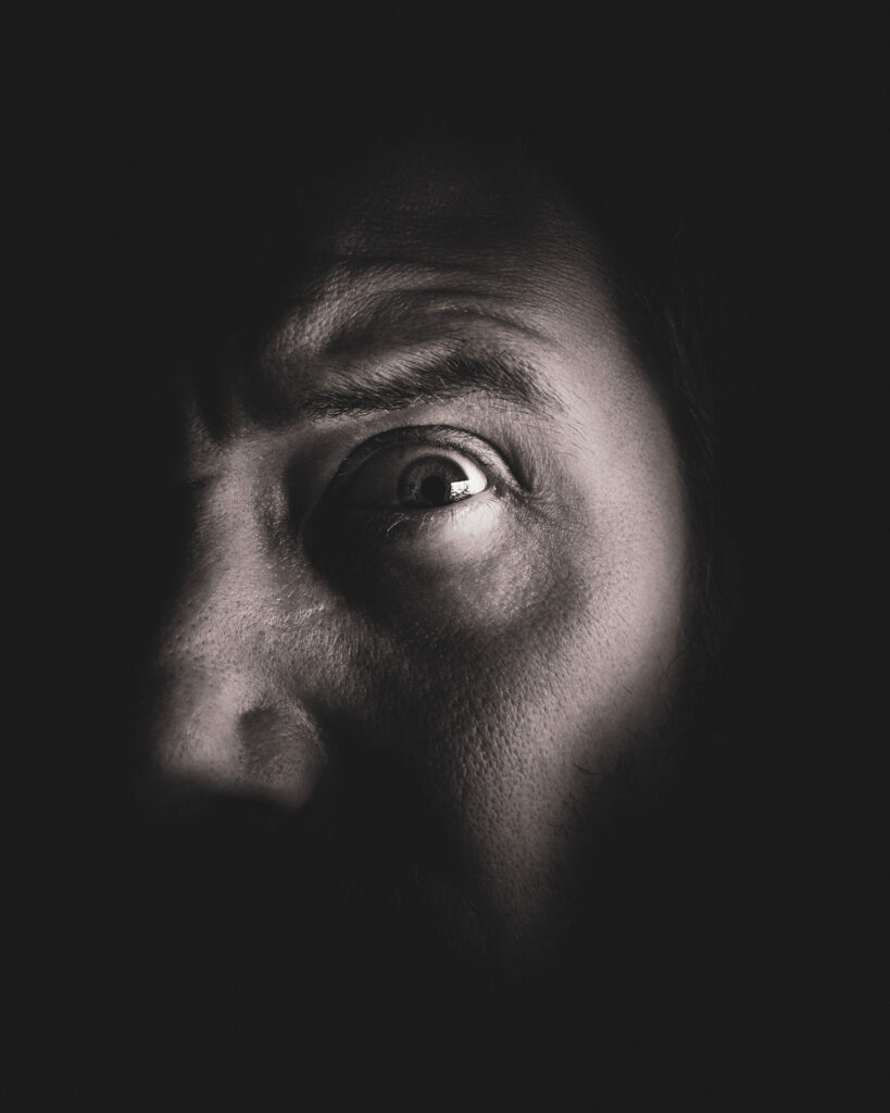 Bnw self portrait by Aaron Kuentzmann, visual and ux designer from barcelona